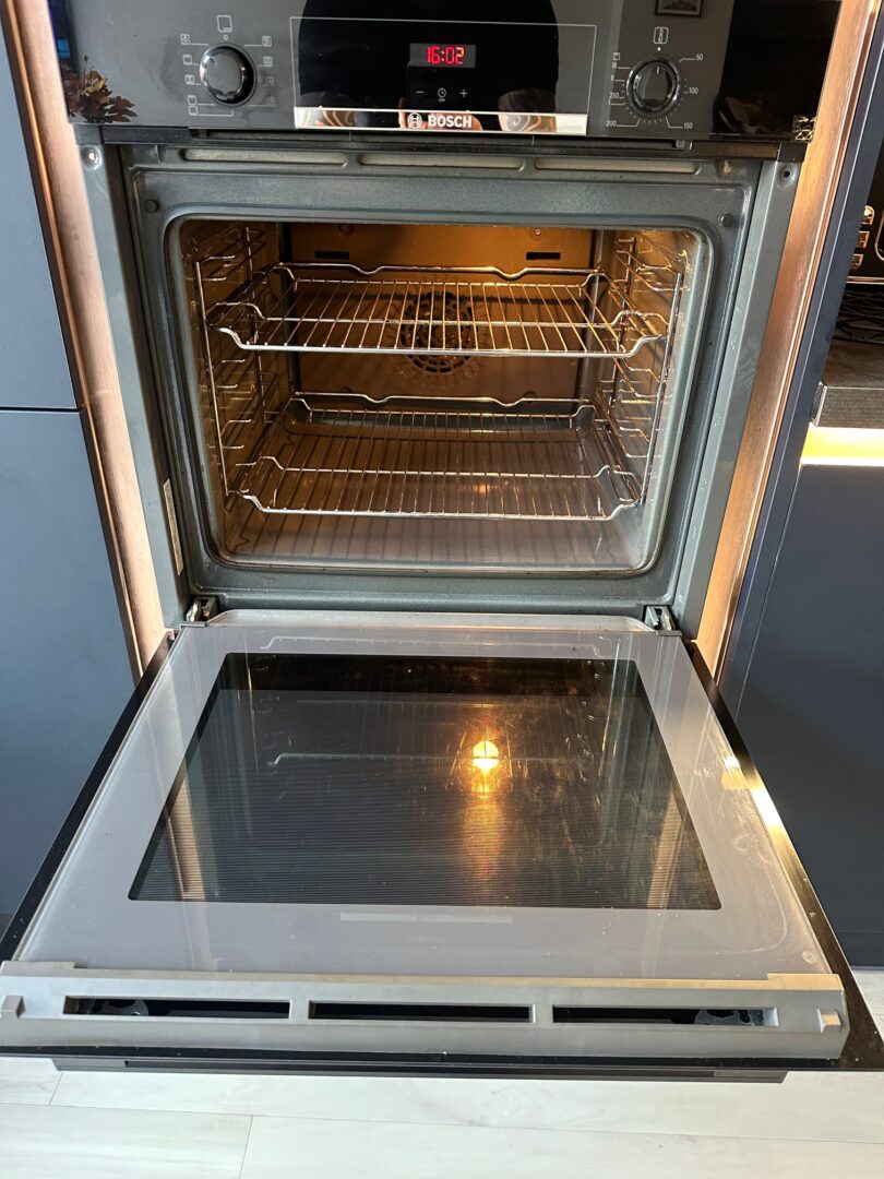 the oven cleaning business